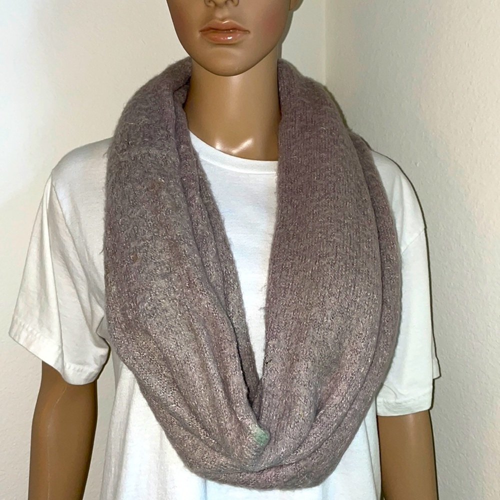 Guess | Infinity Scarf